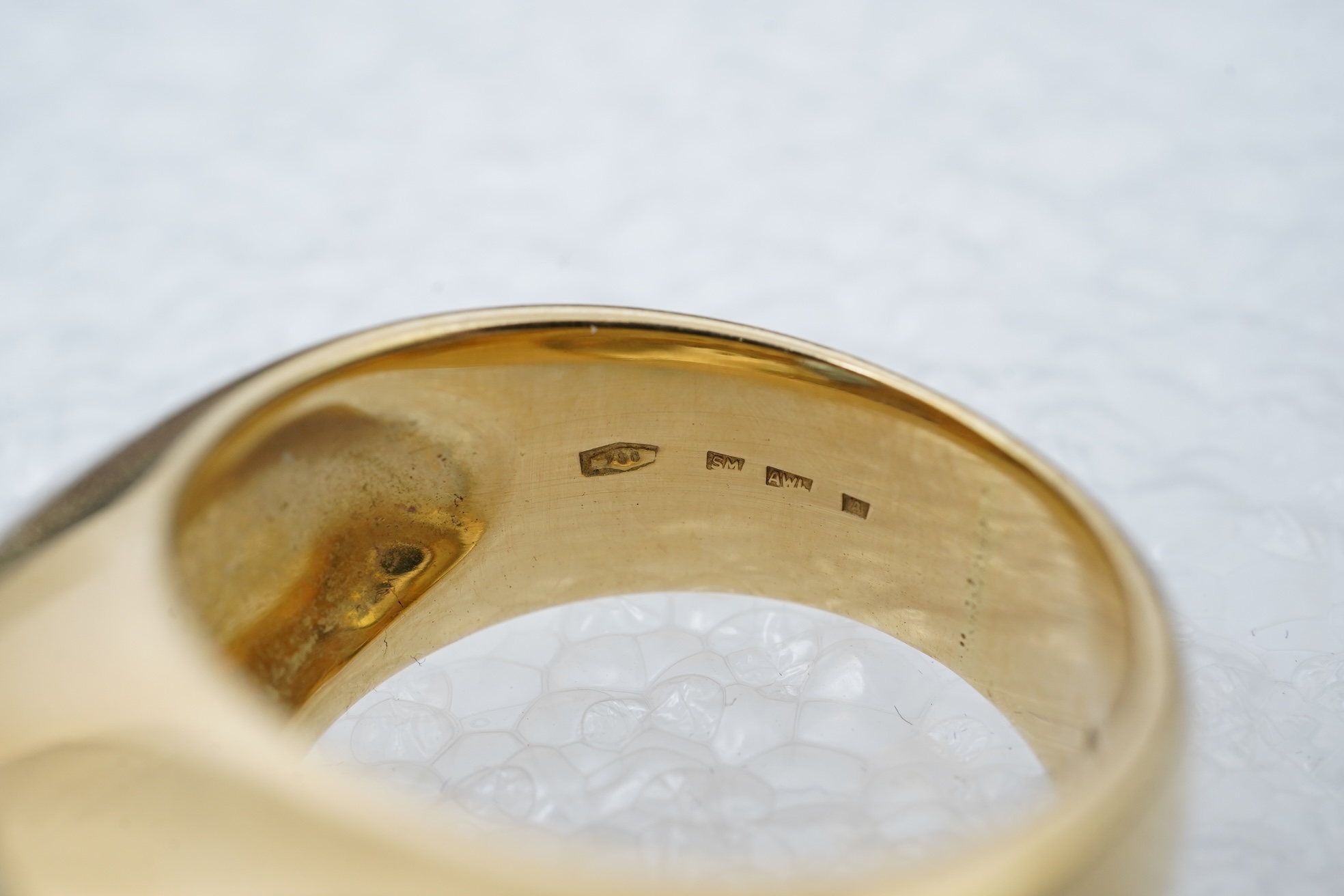 An aquamarine and diamond ring